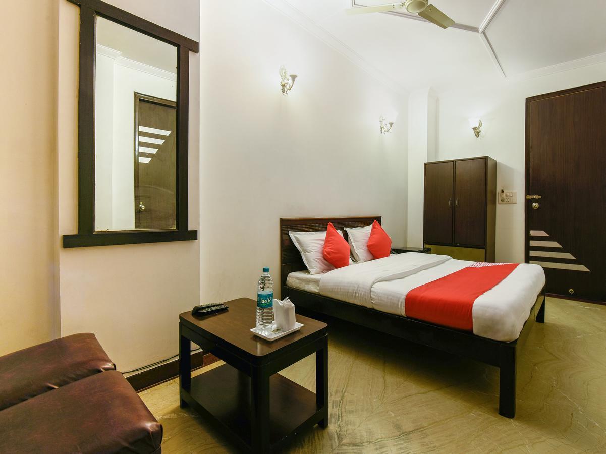 Hotel Amrit Villa Dillí Exteriér fotografie