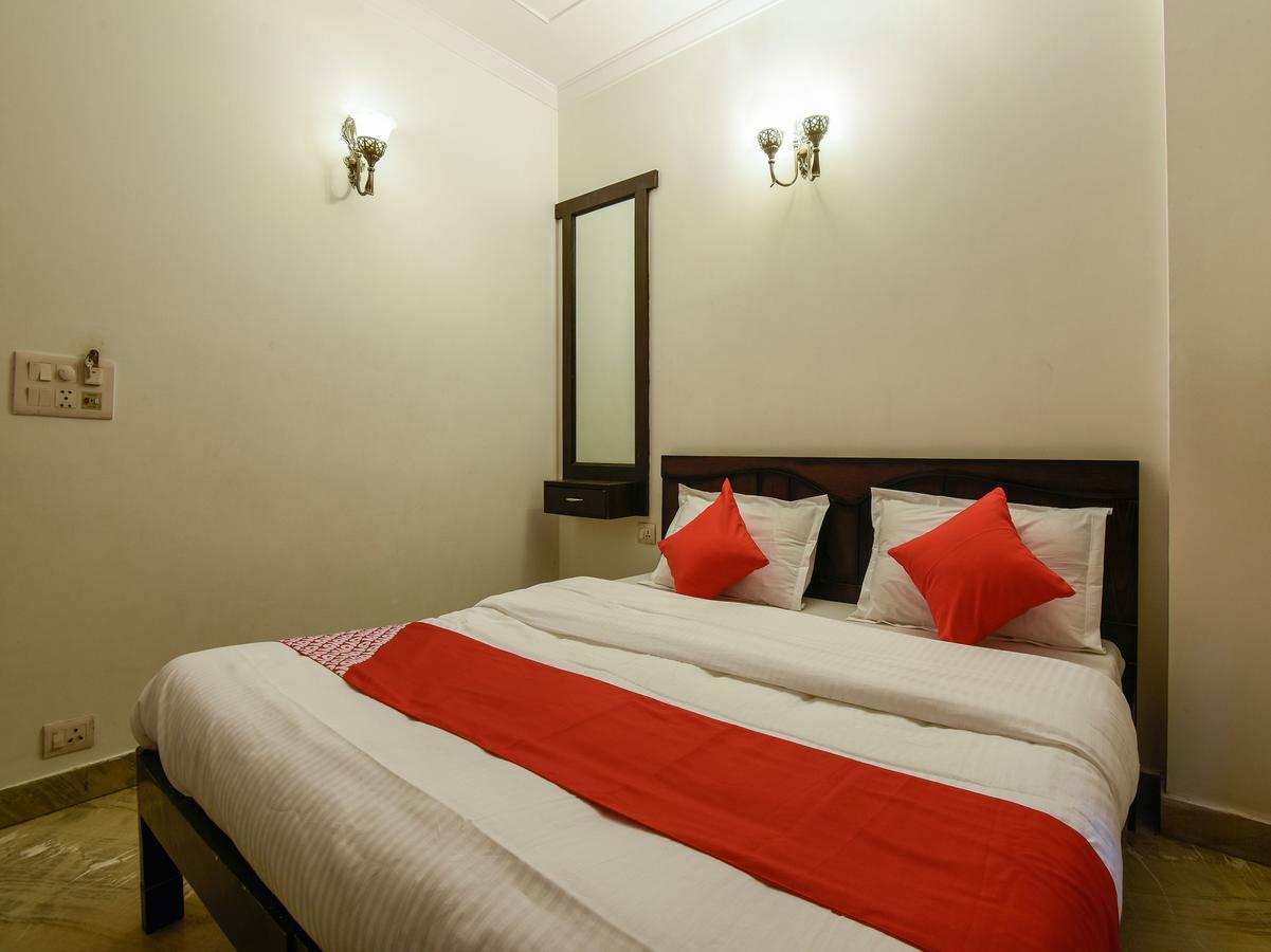 Hotel Amrit Villa Dillí Exteriér fotografie